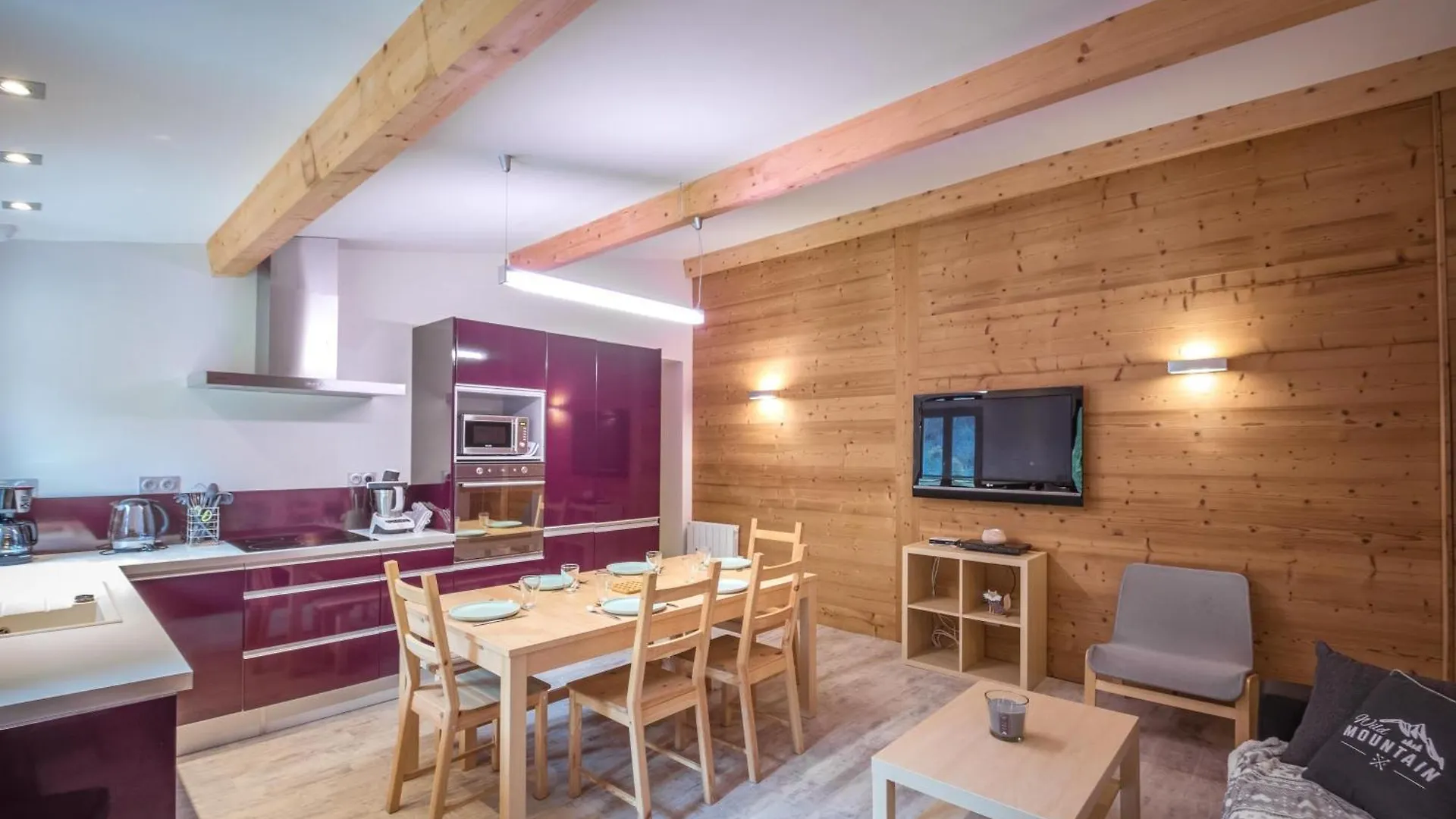 Ferienwohnung L'Ecrin Du Val D'Arly - Vue Montagne Parking Prive Flumet